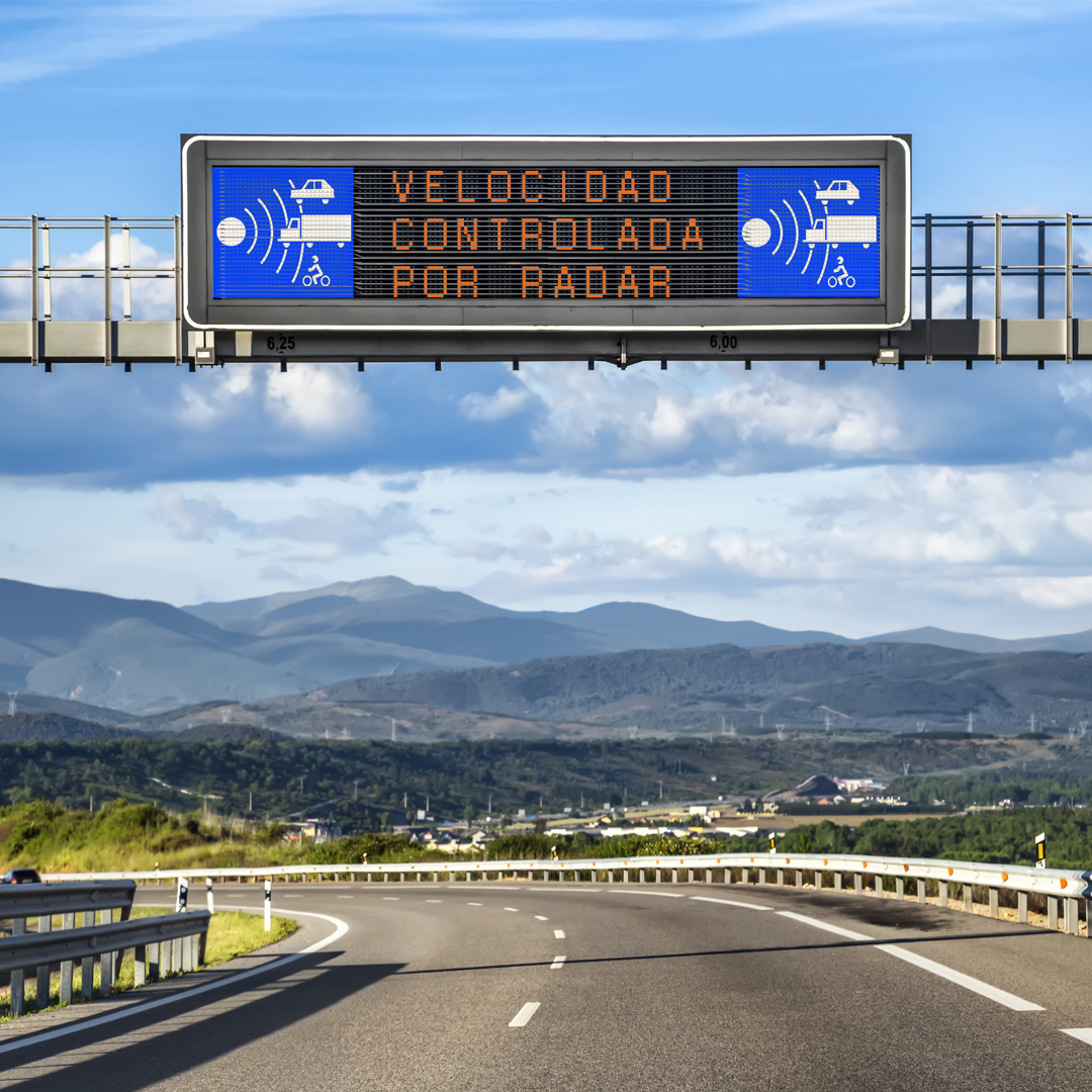 RADIOCOMMANDE INFORMATIQUE