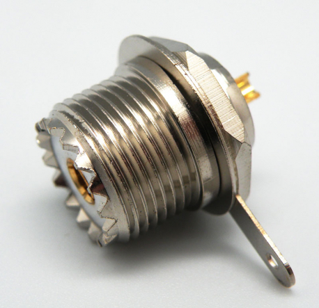 C001522T - CONECTEUR UHF FEMELLE CHÂSSIS FILETÉ - 